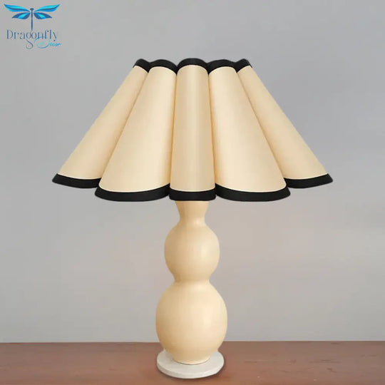Alhena - Nordic Flared Night Lamp: Porcelain Gourd Bedside Table Lighting