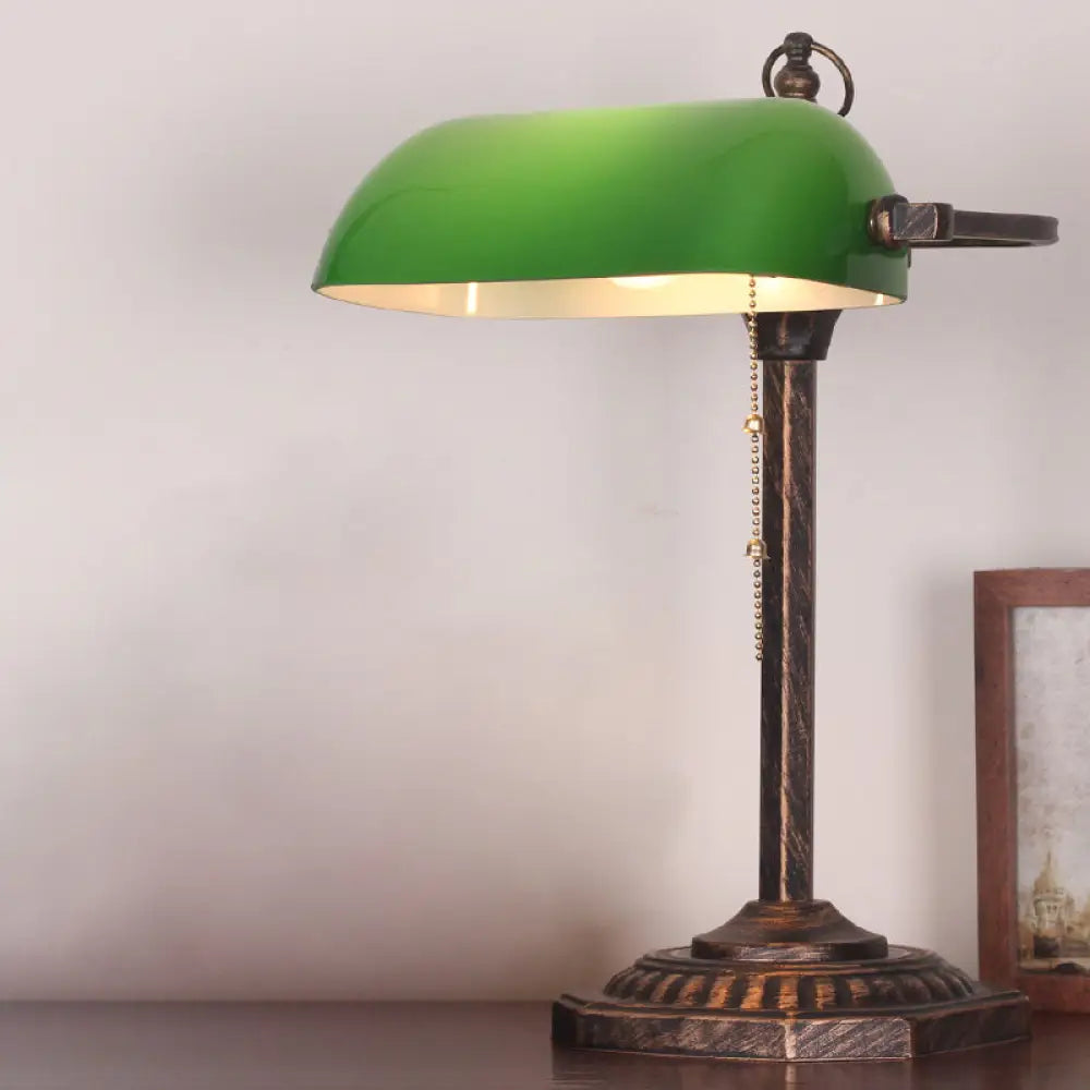 Alya - Traditional Green Glass Bronze Nightstand Lamp With Pull Chain