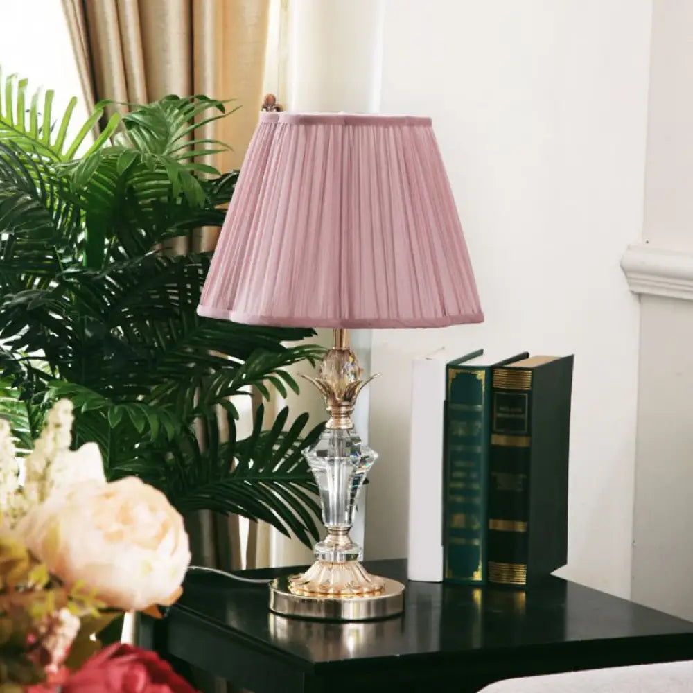 Benetnasch - 1 - Head Pink Crystal Bedroom Desk Lamp With Scalloped Shade / A