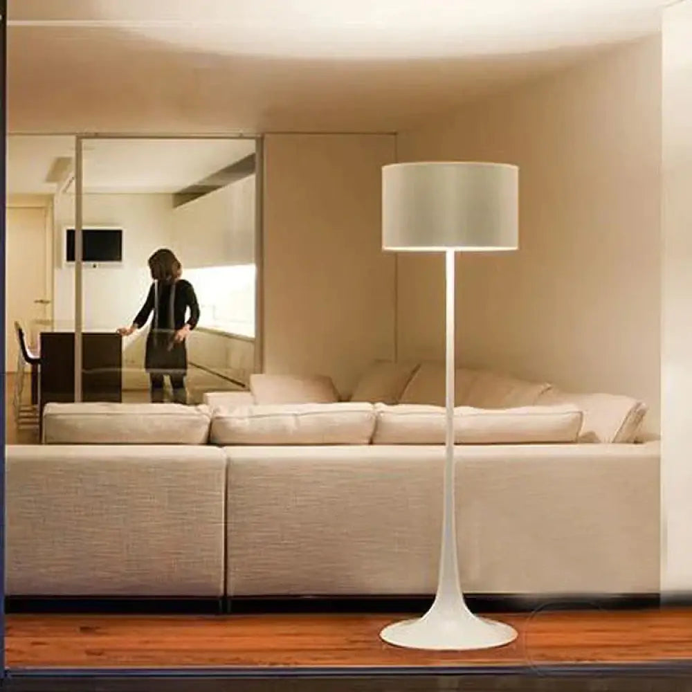 Gentleman Floor Lamp Creative Simple Living Room Hotel Bedside Post Modern Iron Night Large / White
