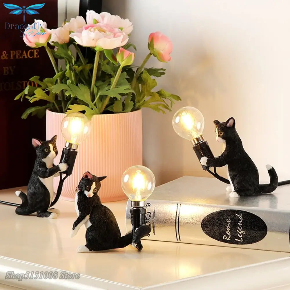 Nordic Animal - Themed Resin Cat Table Lamp - Children’s Bedroom Desk Light Home Decor Night