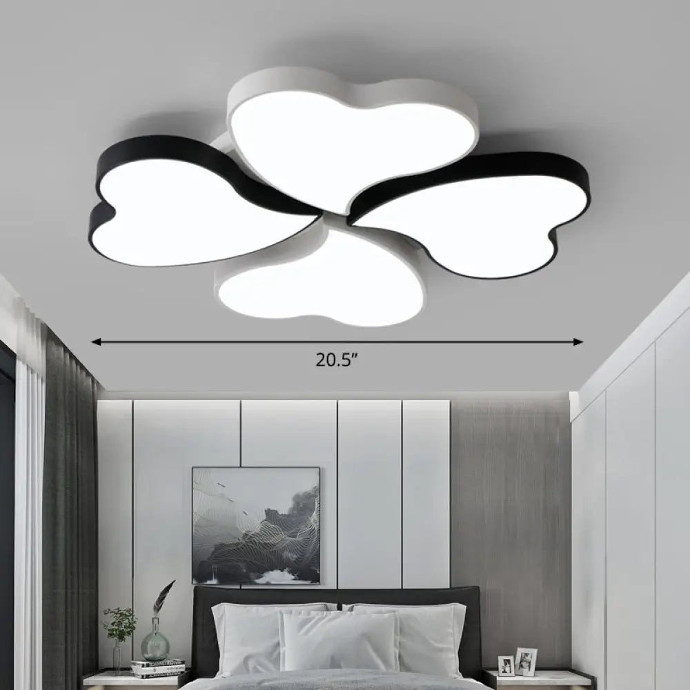 Nordic Led Metal Clover Shaped Flush Mount Lighting For Bedroom In Black - White White / 20.5’
