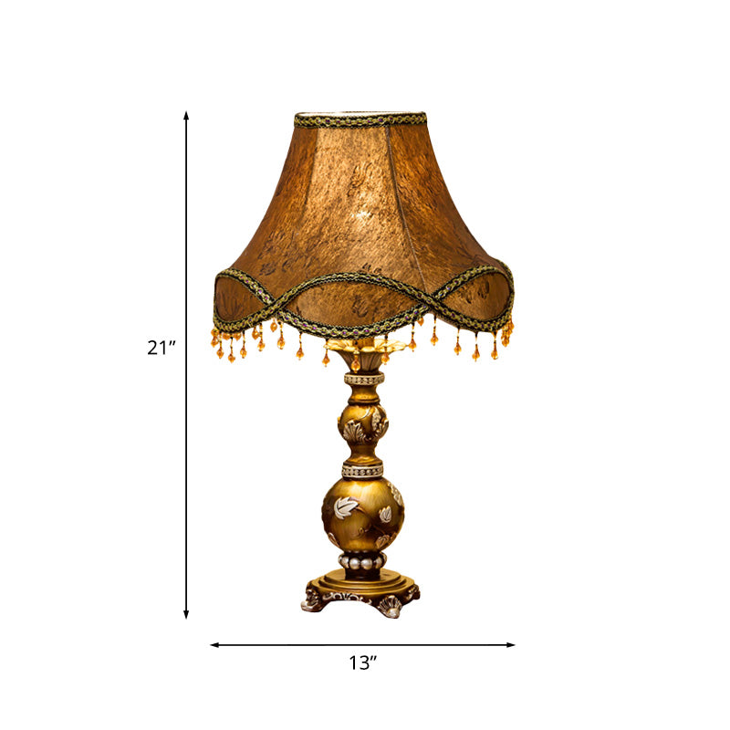 Irène - Traditional Table Lamp