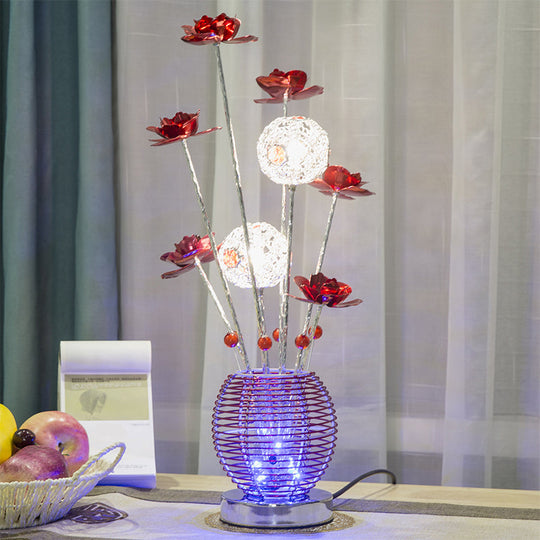 Tseen Kee - Pink/Red Led Rose Table Light: Aluminum Spherical Nightstand Lamp Red