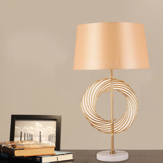 Alphecca - Vintage Drum Study Room Desk Lamp Fabric 1 Bulb Gold Night Table Light With Ring Decor