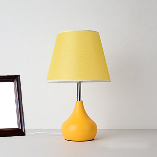 Valentina - Conical Study Room Table Light: Modern Reading Lamp With Vase Base In Yellow