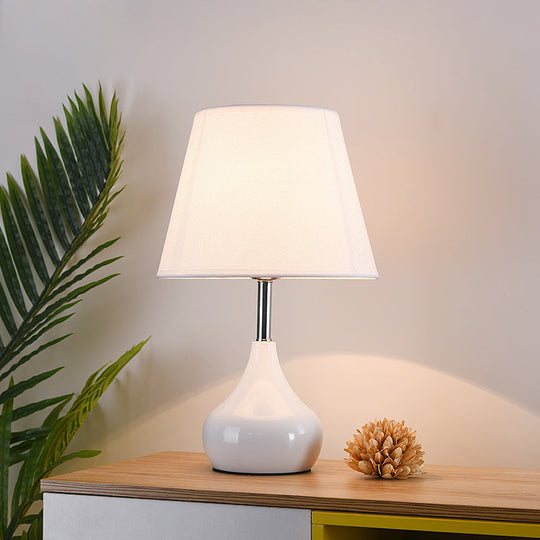 Valentina - Conical Study Room Table Light: Modern Reading Lamp With Vase Base In White
