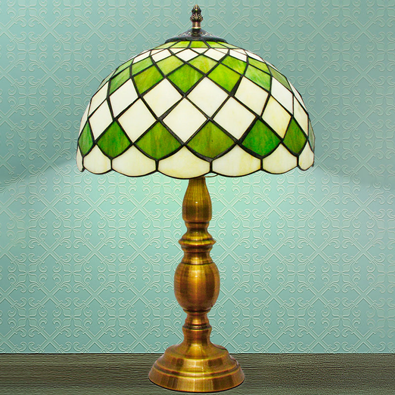 Scarlett - Classic Single Bulb Dome Nightstand Lamp Green Hand Cut Glass Desk Light With Grid
