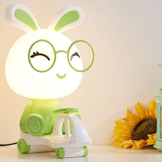 Iris - Adorable Pig/Frog/Panda Kids Bedroom Reading Book Light Plastic 1 - Light Cartoon Night