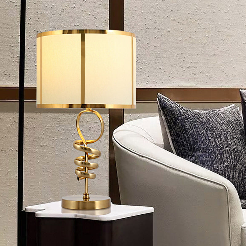 Navi - Vintage Barrel Living Room Desk Light Retro Fabric 1 - Head Brass Night Table Lamp With