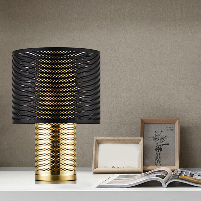 Ras Thaoum - Table Lamp Black