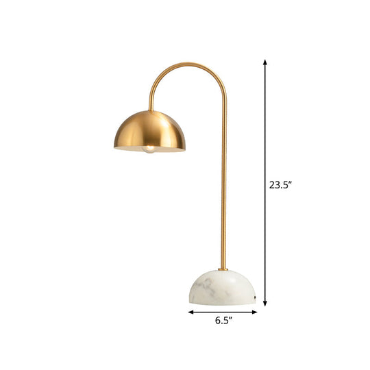 Nolwenn - Elegant Metallic Dome Nightstand Lamp: Minimalist Brass Night Lighting