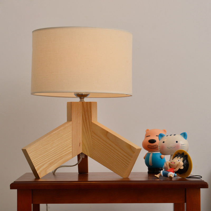 Chloe - [Nordic Drum Fabric Table Light Nordic Single Bulb Wood 3 - Leg Night Stand Lamp For Bedroom