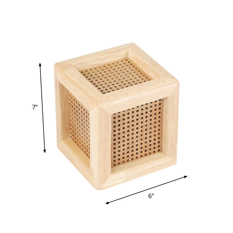 Zoé - Minimalist Cube Box Bedside Mini Night Lamp Wooden 1 Head Nordic Table Light With Pierced