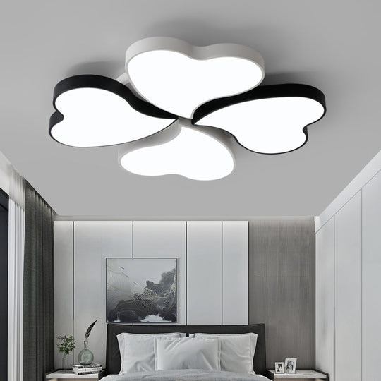 Nordic Led Metal Clover Shaped Flush Mount Lighting For Bedroom In Black - White Ceiling Light