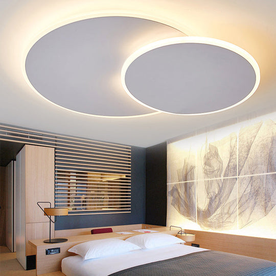 Minimalist Round Acrylic Led Flush Mount Ceiling Light - 16’/19.5’ Width In White/Coffee Finish