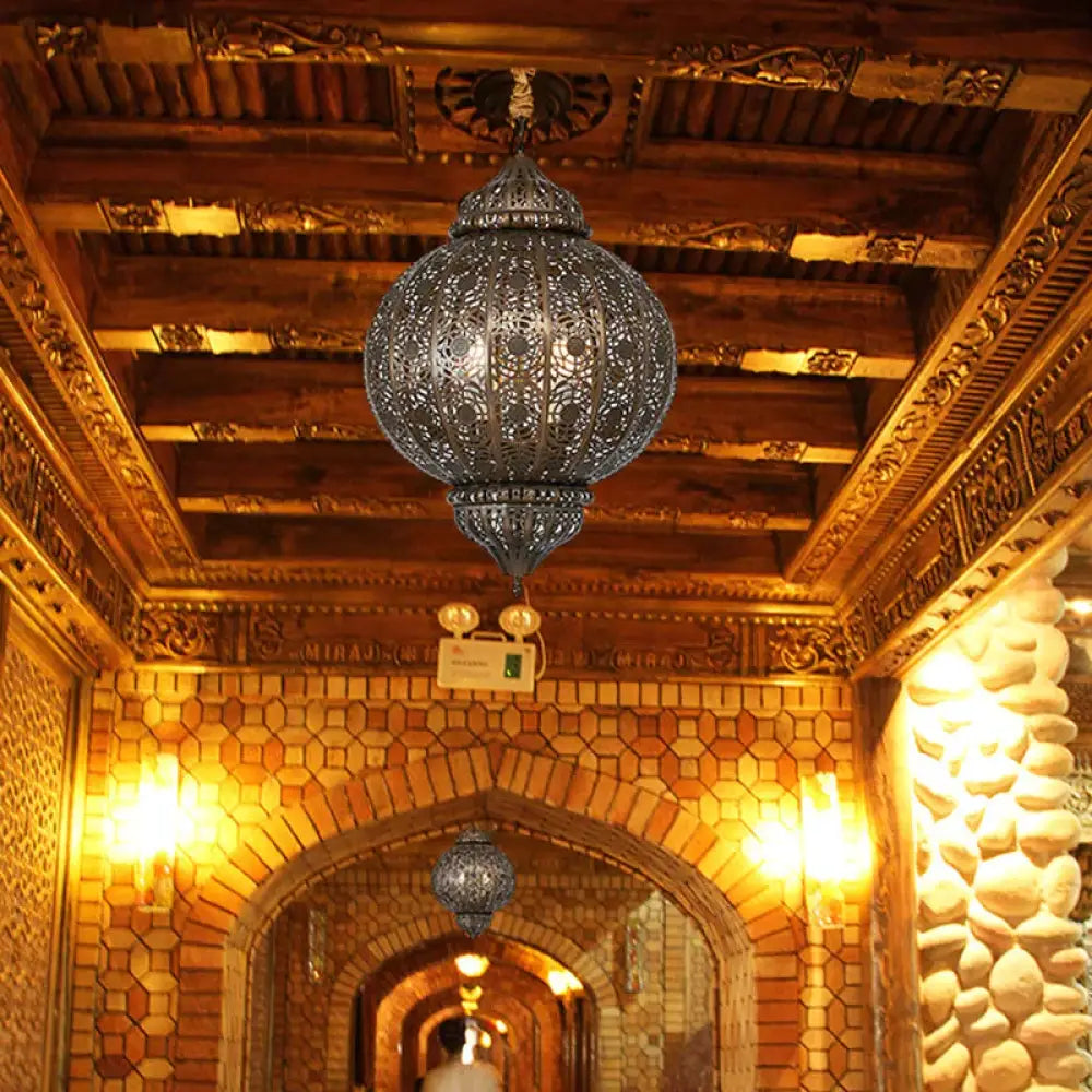 3 Heads Metal Suspension Light Country Bronze Finish Etched Sphere Corridor Chandelier