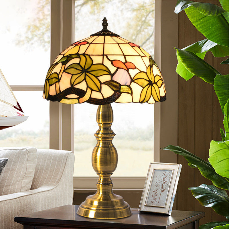 Haedus - Stained Art Glass Tiffany Style Table Lamp In Brushed Brass Elegant