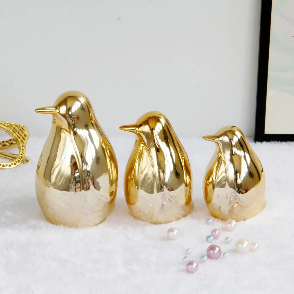 Gold Ceramic Penguin Fake Animal Statue - Funny Sculpture Ornaments Décor Indoor Outdoor Yard Art