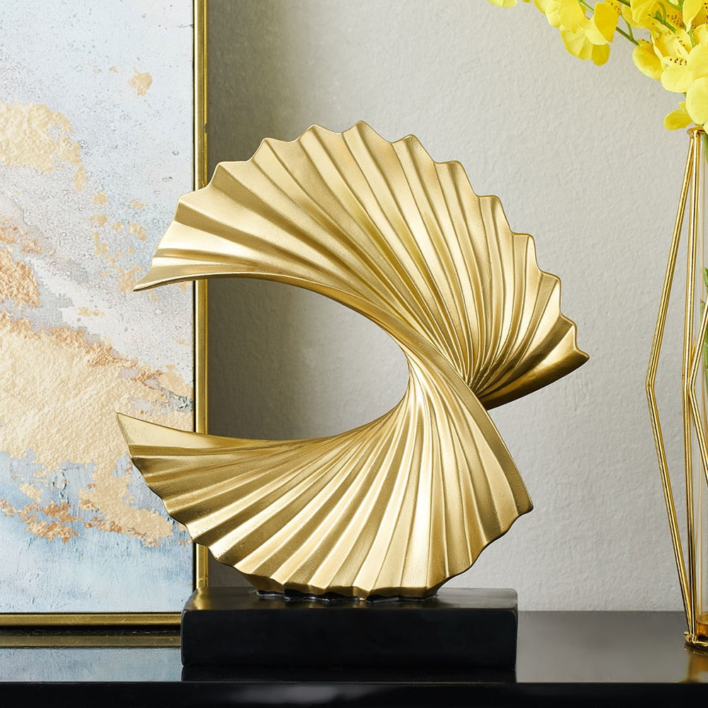 Modern Abstract Resin Sculpture: Decorative Ornament For Home And Office Interiors Decor Items