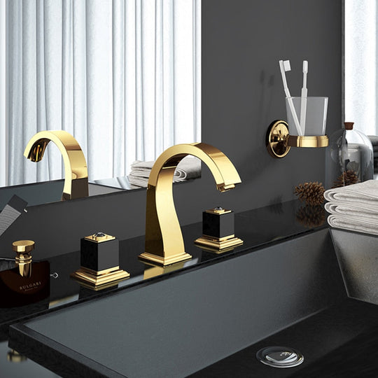 Basin Faucets Bathroom Sink Faucet Brass Golden Paint 3 Holes Double Handle Luxury Bathbasin