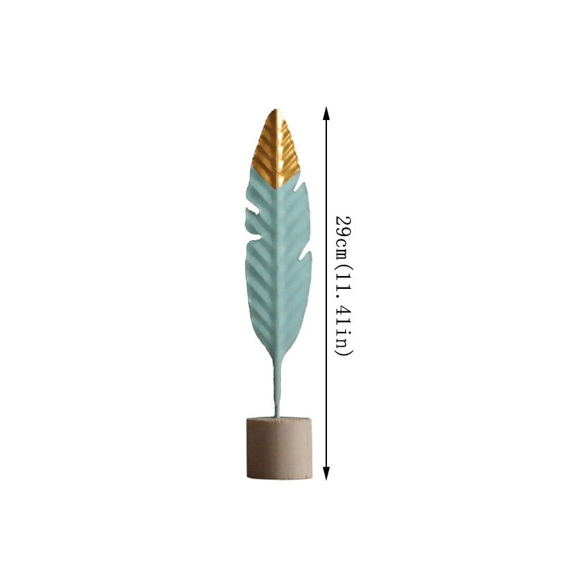 Modern Feather Wooden Decorations: Simple Miniature Figurines For Home And Office Decor Style 1