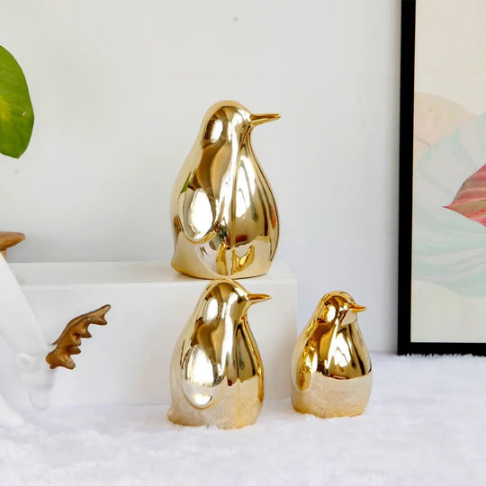 Gold Ceramic Penguin Fake Animal Statue - Funny Sculpture Ornaments Décor Indoor Outdoor Yard Art