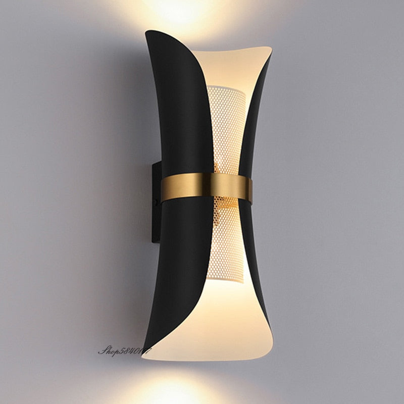 Lara’s Black & Gold Led Wall Sconce For Bedroom Aisle Living Room Light