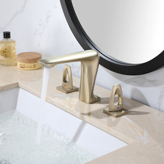 Basin Faucet Widespread Bathroom 8’ Sink 3 Hole Basin Mixer Copper Unique Design Faucets
