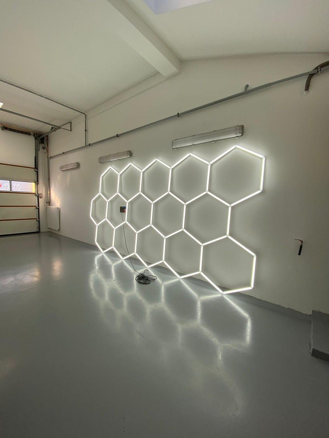 2*5M Hexagon Led Wall Light Customized Ceiling Tube For Garage Car Wash Beauty Gym Salon
