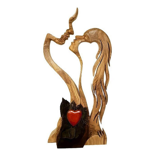 Love Eternal Wooden Heart Sculpture: Hand - Carved Kissing Couple Statue For Home Decor And Gifts