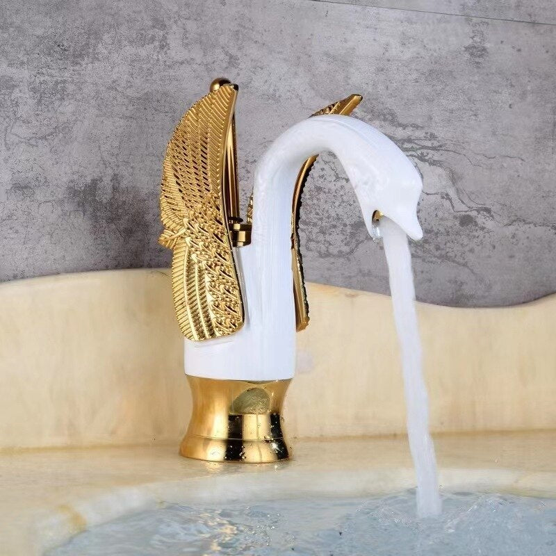 Luxury Bathroom Faucet Basin Vintage Full Copper Hot And Cold Water Swan Shaped Single Handle Black