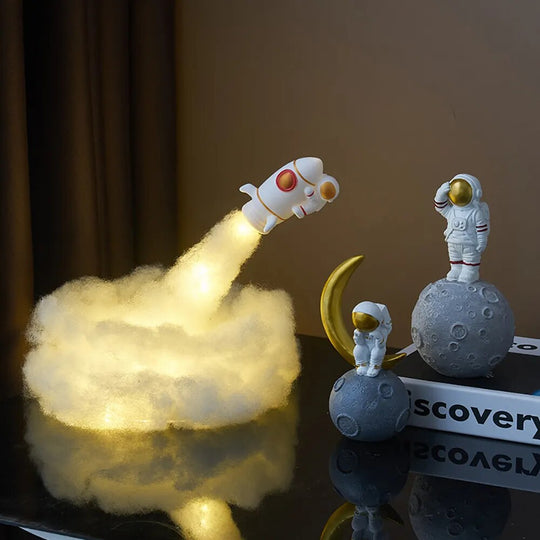 Cute Astronaut Figurines Resin Statue Sculpture Home Decor Spaceman Miniatures Table Ornaments