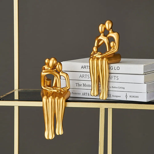 Modern Home Decoration Resin Golden Sculpture Warm Family Ornaments Desk Study Bookshelf Decor Gift