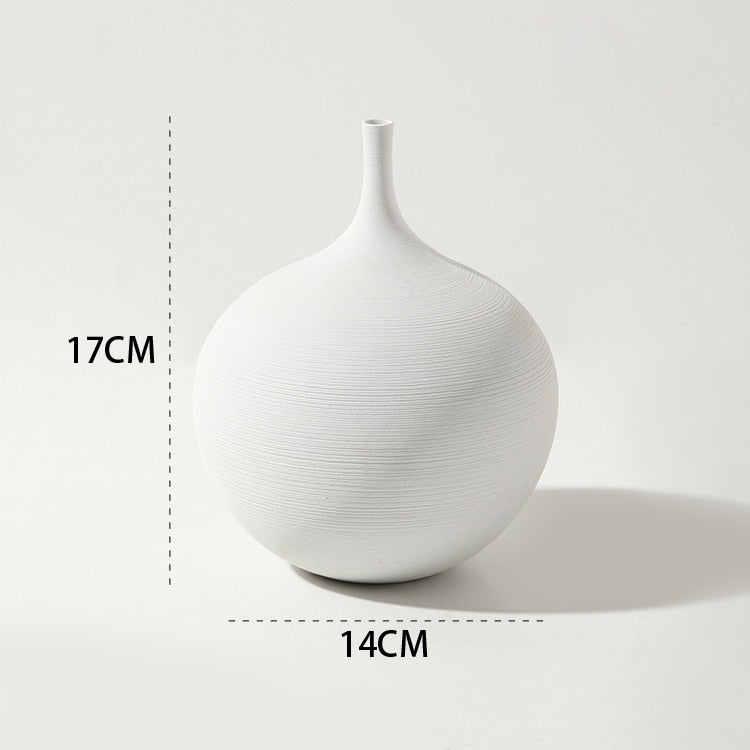 Minimalist Handmade Zen Ceramic Vase: Modern Decorative Art For Living Room And Home White 17Cm