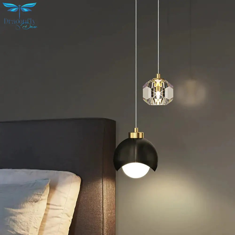 Illumia - Crystal Chandelier Gold Black