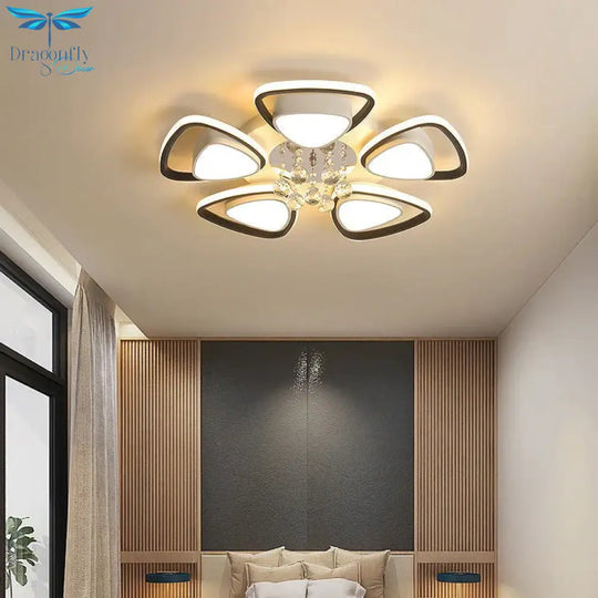 Modern Light Luxury High Grade Atmospheric Crystal Ceiling Lamp