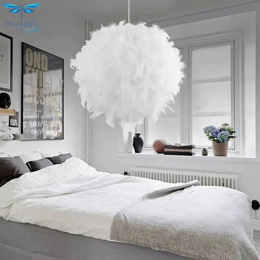 Modern Luxury Feather Droplight Romantic Hanging Dome Lamp Lamparas Pendant Luminaria Chandelier