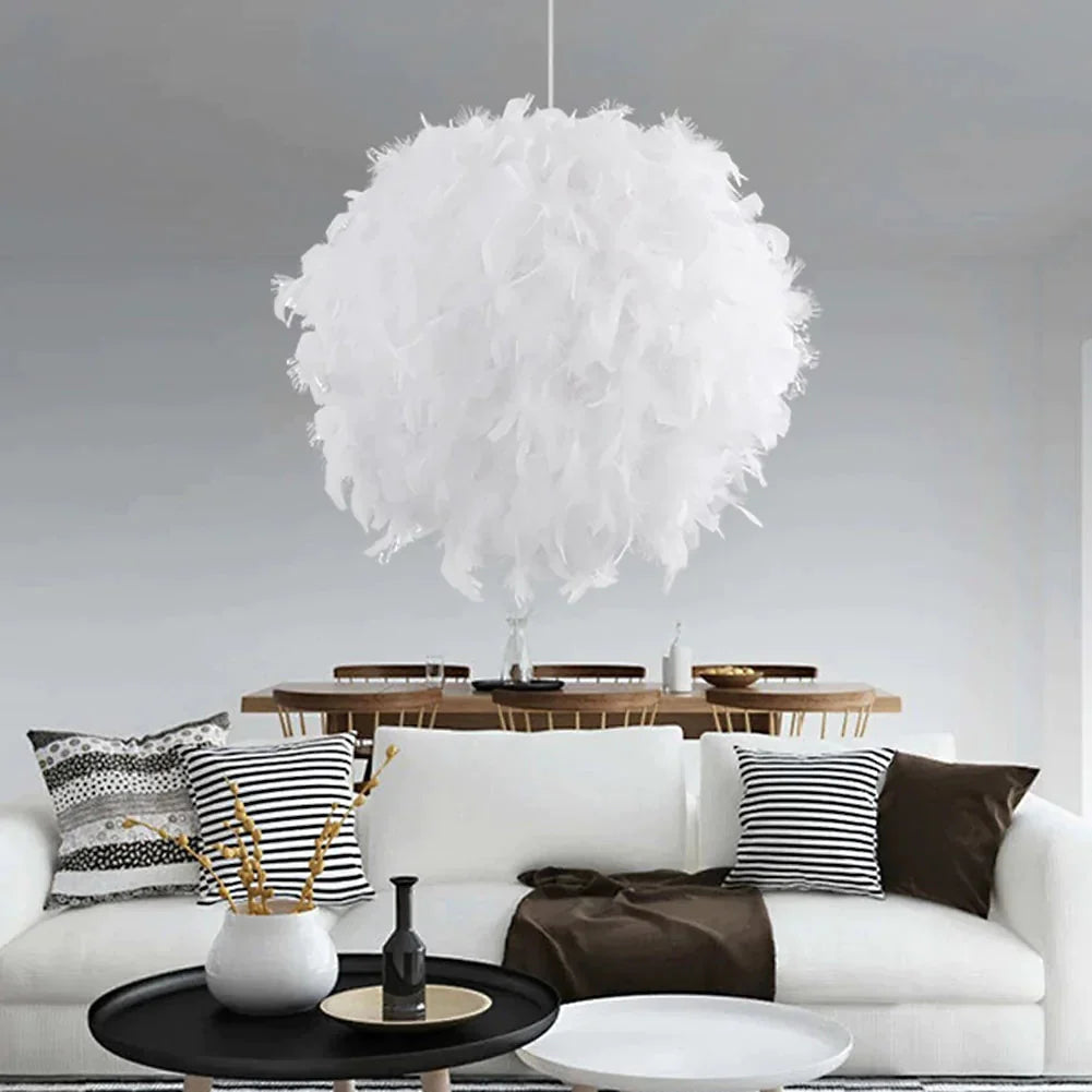 Modern Luxury Feather Droplight Romantic Hanging Dome Lamp Lamparas Pendant Luminaria Chandelier