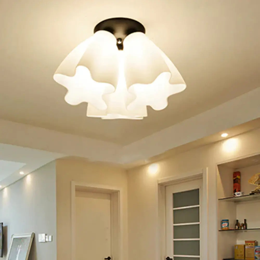 Simple Flower Ceiling Lamp Living Room Bedroom Atmosphere Fashion Restaurant Lighting Creative