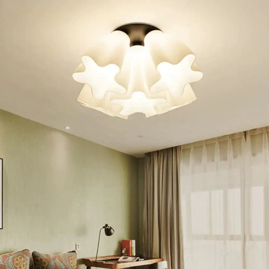 Simple Flower Ceiling Lamp Living Room Bedroom Atmosphere Fashion Restaurant Lighting Creative